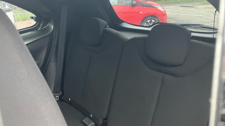 Toyota Aygo X 1.0 VVT-i Edge 5dr Auto Petrol Hatchback